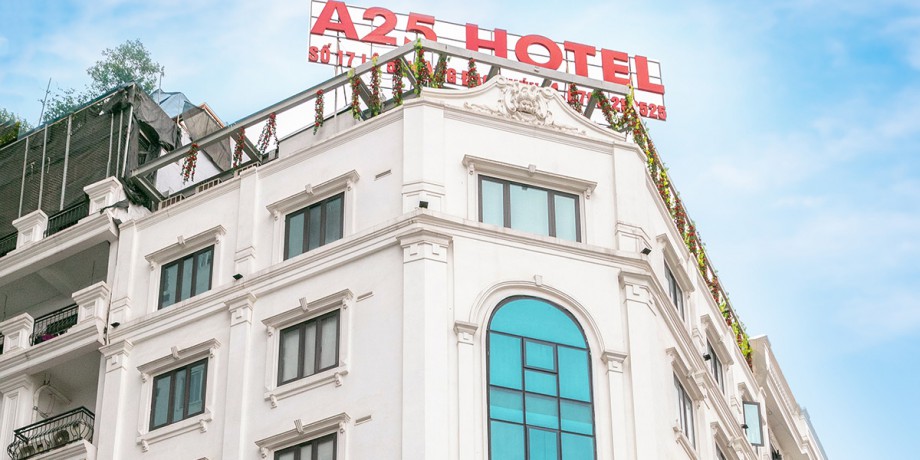 hoangdaothuy1 (3).jpg